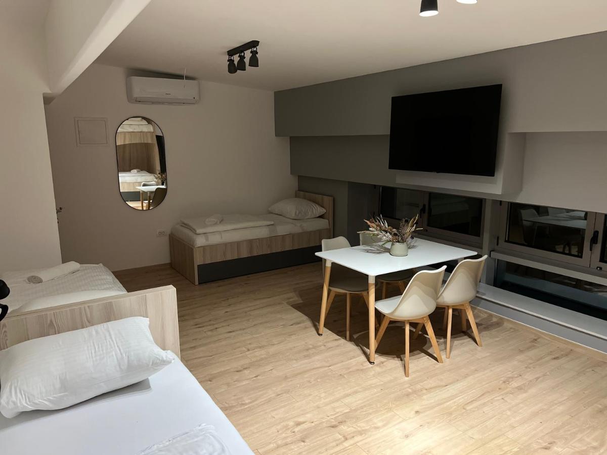 Borsa Rooms Gnojnice Eksteriør bilde